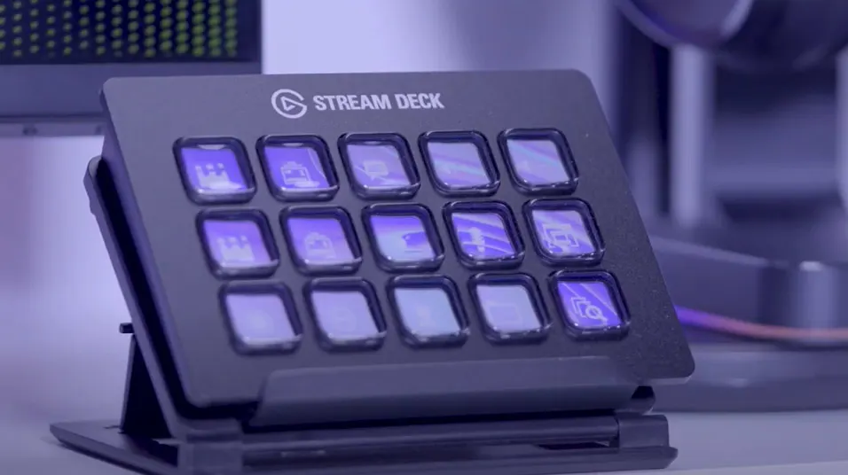 Captura de tela de vídeo da CONFIGURAÇÃO DE INTEGRAÇÃO DO iCUE COM ELGATO STREAM DECK